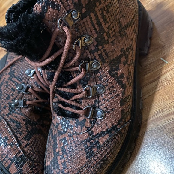 VERO MODA boots size 7 - Picture 2 of 3